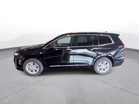 Used 2024 Cadillac XT6 Luxury w/ LPO, Floor Liner Package AWD/4WD image 14