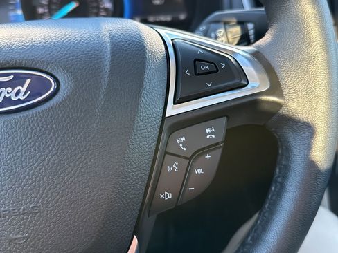 Used 2024 Ford Edge SEL w/ Convenience Package image 19