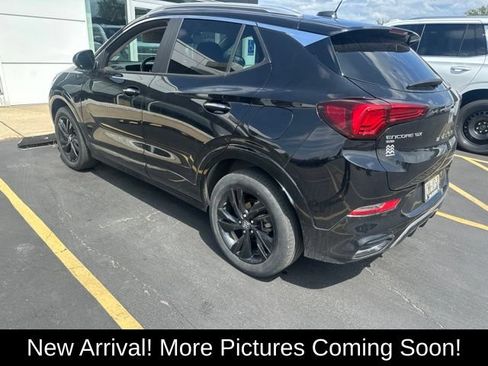 Used 2024 Buick Encore GX Sport Touring AWD/4WD image 2