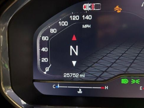 Used 2025 GMC Sierra 1500 Elevation AWD/4WD image 17