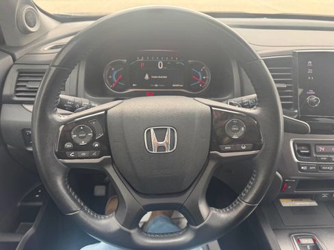 Used 2021 Honda Pilot Special Edition image 8