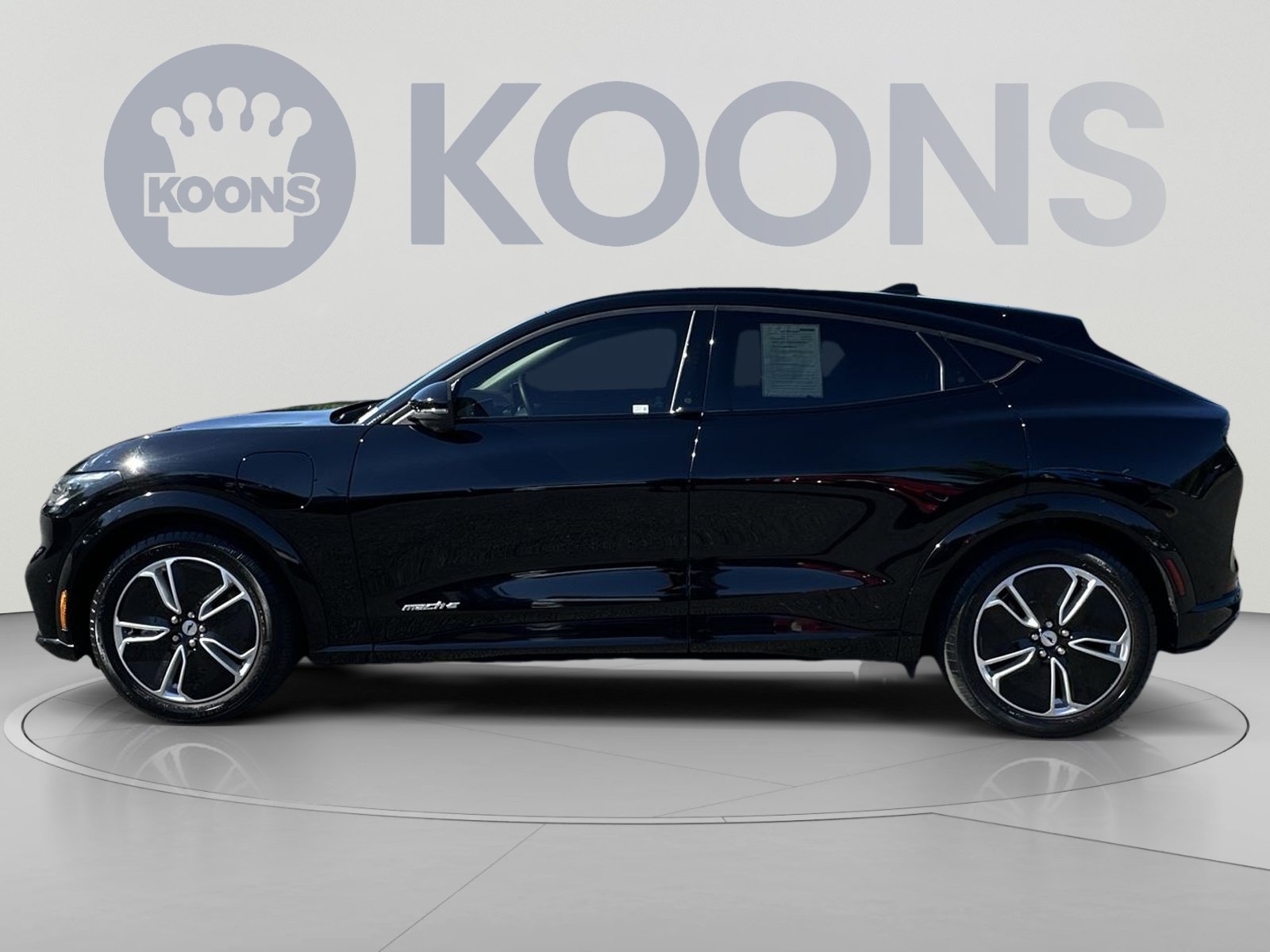 Used 2023 Ford Mustang Mach-E Premium RWD image 7