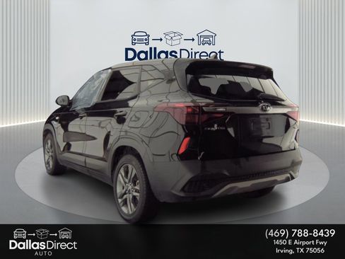 Used 2021 Kia Seltos LX image 8