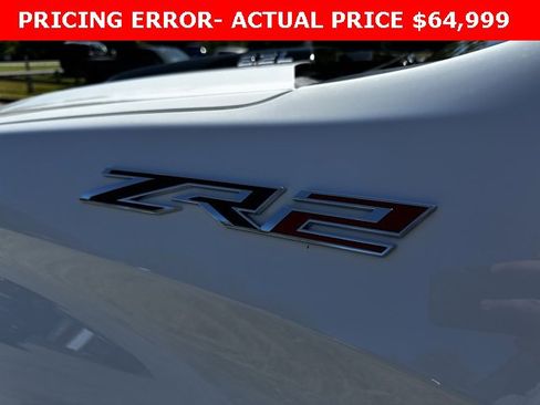 Used 2025 Chevrolet Silverado 1500 ZR2 w/ Technology Package image 13