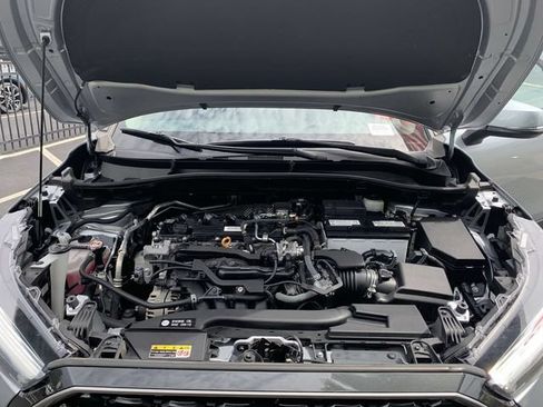 Certified 2022 Toyota Corolla Cross XLE AWD/4WD image 16