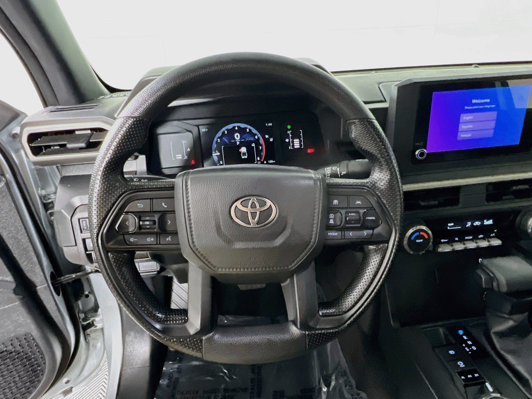 Used 2025 Toyota Tacoma SR w/ Towing Package AWD/4WD image 18