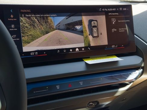 New 2026 BMW X3 xDrive30 w/ Premium Package image 14