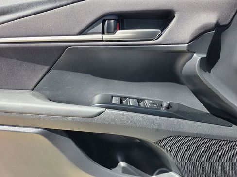 Used 2025 Toyota Camry LE FWD image 16