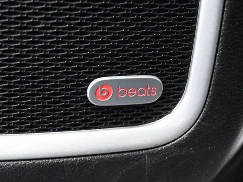 Used 2018 Jeep Compass Latitude w/ Safe & Security Group image 4