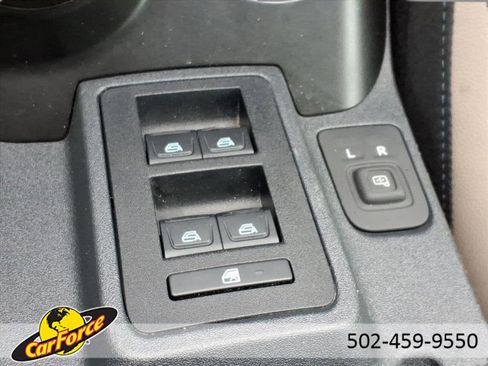 Used 2022 Ford Bronco Wildtrak image 23