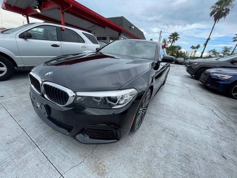 Used 2019 BMW 530i xDrive AWD/4WD image 2