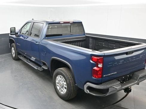 New 2026 Chevrolet Silverado 3500 LT w/ Leather Package AWD/4WD image 38