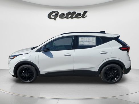 Used 2027 Chevrolet Bolt RS FWD image 7