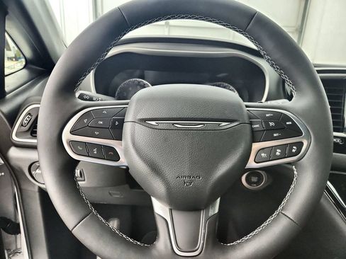 New 2027 Chrysler Pacifica LX FWD image 21