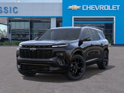 New 2026 Chevrolet Traverse RS w/ LPO, Floor Liner Package FWD image 6
