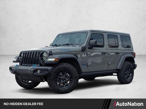 Used 2023 Jeep Wrangler Unlimited w/ Cold Weather Group AWD/4WD image 1