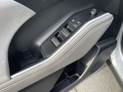 Used 2019 Toyota Highlander Plus image 27