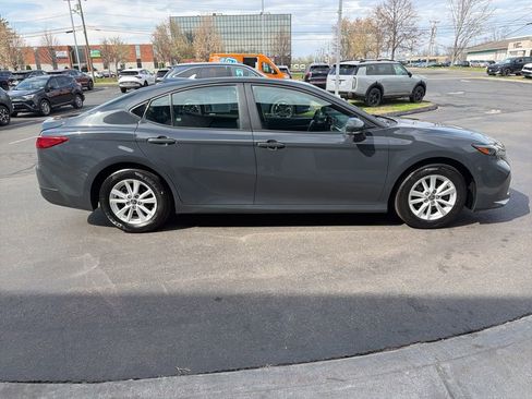 Used 2025 Toyota Camry LE FWD image 4
