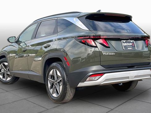 Used 2025 Hyundai Tucson SEL FWD image 12