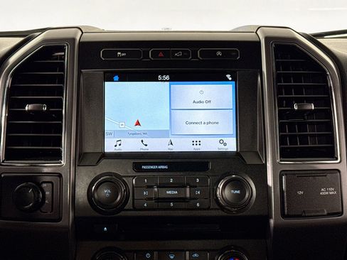 Used 2018 Ford F150 XLT w/ Equipment Group 302A Luxury image 23