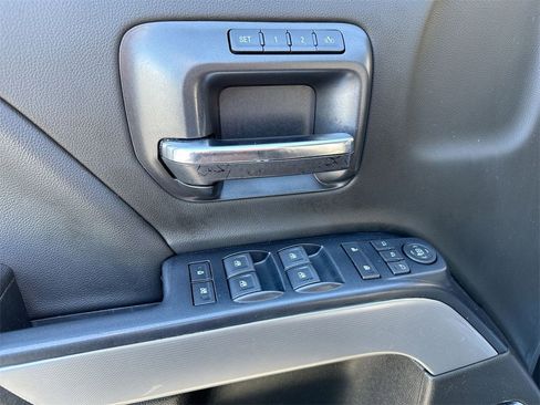 Used 2019 Chevrolet Silverado 2500 LTZ w/ Duramax Plus Package image 21