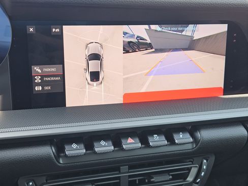 Certified 2021 Porsche 911 Carrera RWD image 18