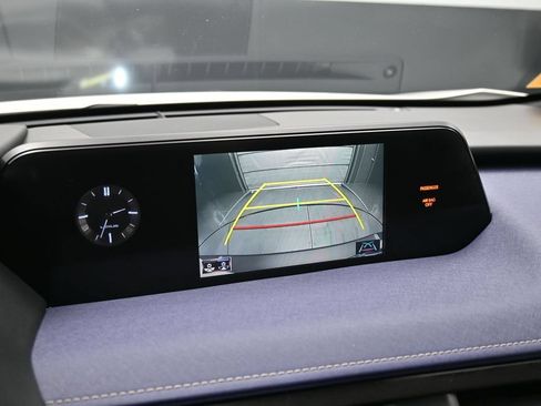 Used 2020 Lexus UX 250h w/ Premium Package AWD/4WD image 13