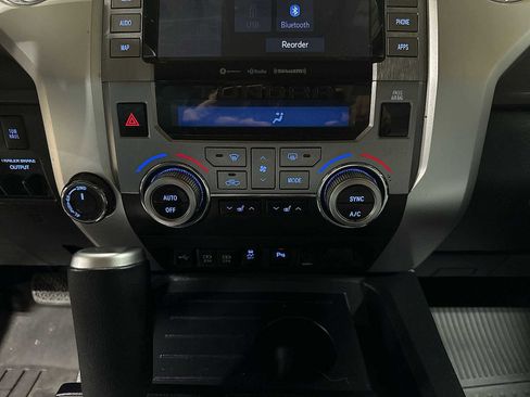 Certified 2021 Toyota Tundra Limited w/ Limited Premium Package AWD/4WD image 22