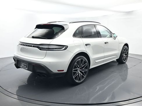 Certified 2023 Porsche Macan S AWD/4WD image 14