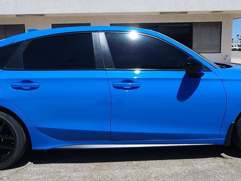 Used 2025 Honda Civic Sport image 4