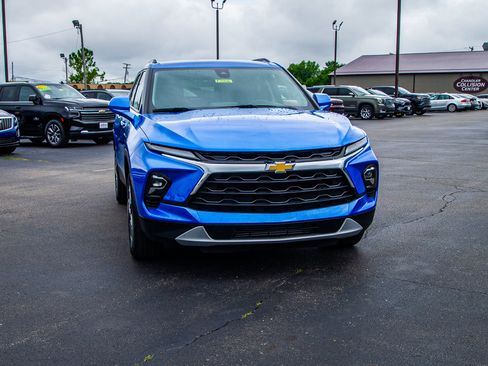 Used 2024 Chevrolet Blazer LT w/ Convenience Package FWD image 10