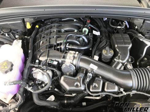 New 2025 Jeep Grand Cherokee Limited w/ Black Appearance Package image 32