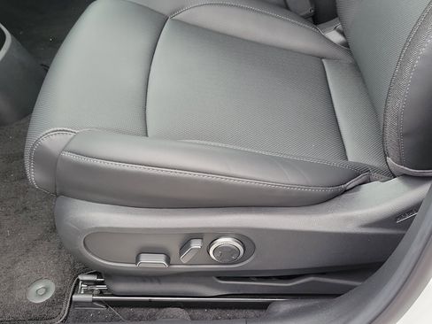 New 2026 Genesis GV60 AWD image 18