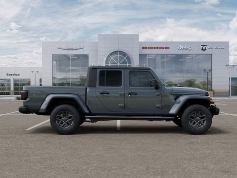 New 2026 Jeep Gladiator Sport image 21