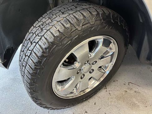 Used 2008 Jeep Grand Cherokee Limited w/ Trailer Tow Group IV image 30