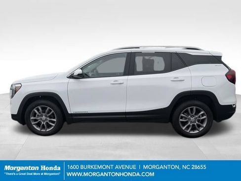 Used 2024 GMC Terrain SLT AWD/4WD image 5