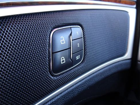 Used 2017 Lincoln MKZ Reserve w/ Climate Package image 24