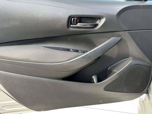 Used 2023 Toyota Corolla LE FWD image 18