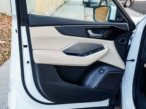 Used 2022 Acura MDX SH-AWD w/ Advance Package image 9