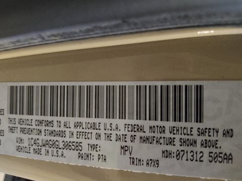 Used 2016 Jeep Wrangler Sport image 33