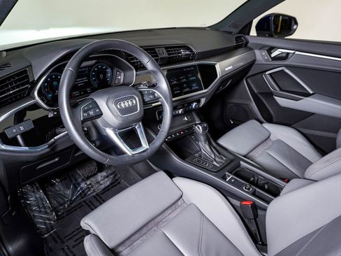 Used 2022 Audi Q3 2.0T Premium Plus AWD/4WD image 19
