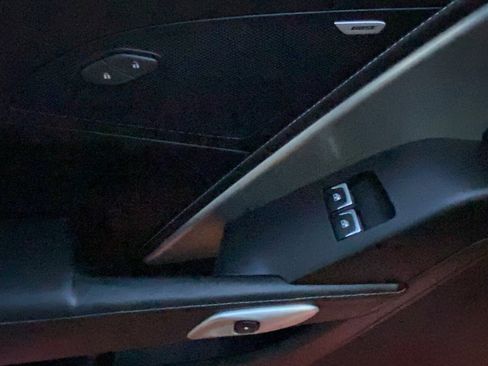 Used 2017 Chevrolet Corvette Z06 w/ Z07 Performance Package image 9