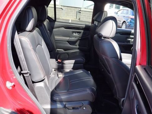 Used 2024 Honda Pilot TrailSport image 52