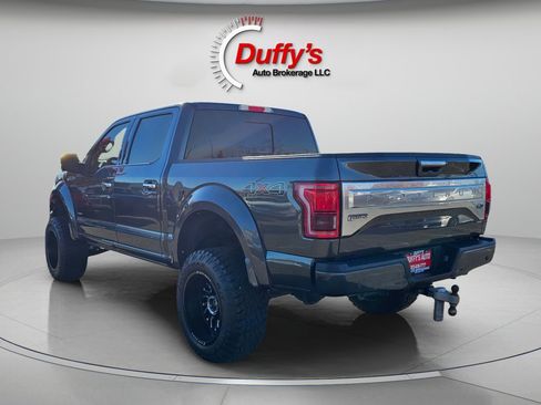 Used 2017 Ford F150 Platinum w/ Technology Package image 18