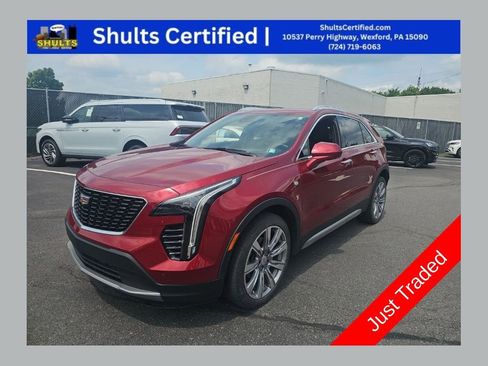 Used 2019 Cadillac XT4 Premium Luxury AWD/4WD image 1