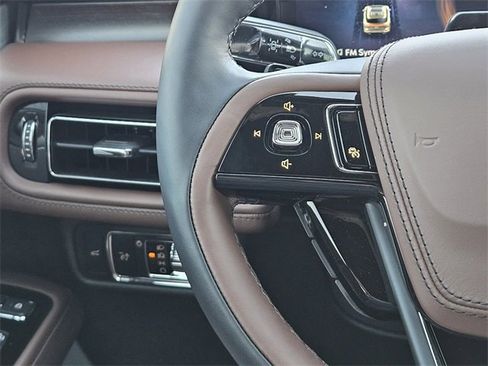 New 2026 Lincoln Aviator Reserve w/ Luxury Package image 26