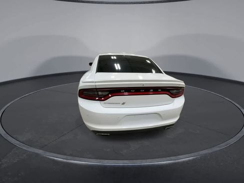 Used 2018 Dodge Charger GT AWD/4WD image 7