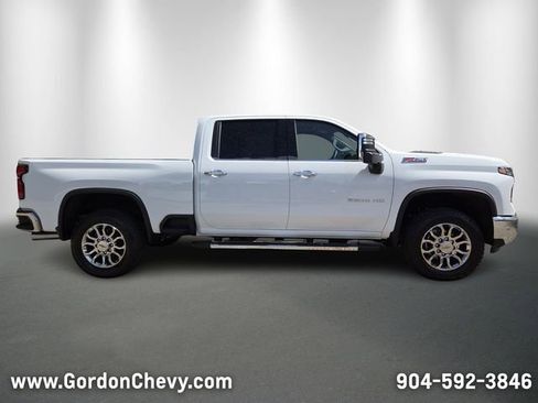 New 2026 Chevrolet Silverado 2500 LTZ w/ LTZ Plus Package AWD/4WD image 8