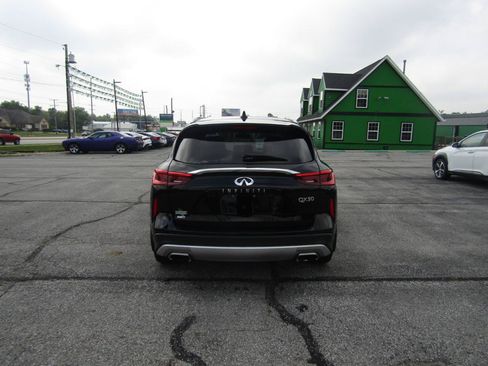 Used 2019 INFINITI QX50 Essential w/ Premium Heat Package AWD/4WD image 6