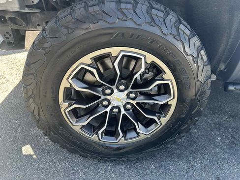 Used 2021 Chevrolet Colorado ZR2 AWD/4WD image 8